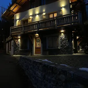 https://reine-sophie.hotels-rhonealpes.com
